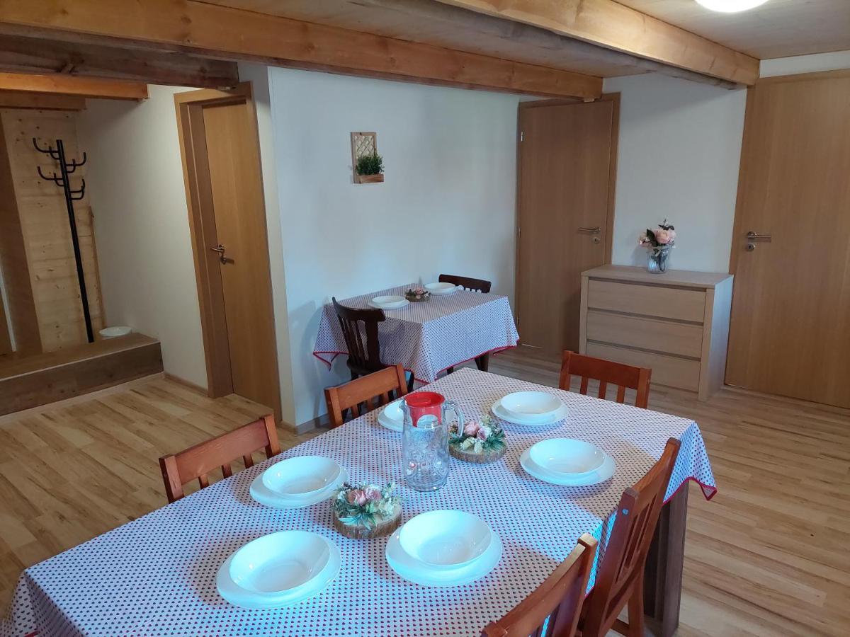 Penzion Felden Jablonne v Podjestedi Luaran gambar